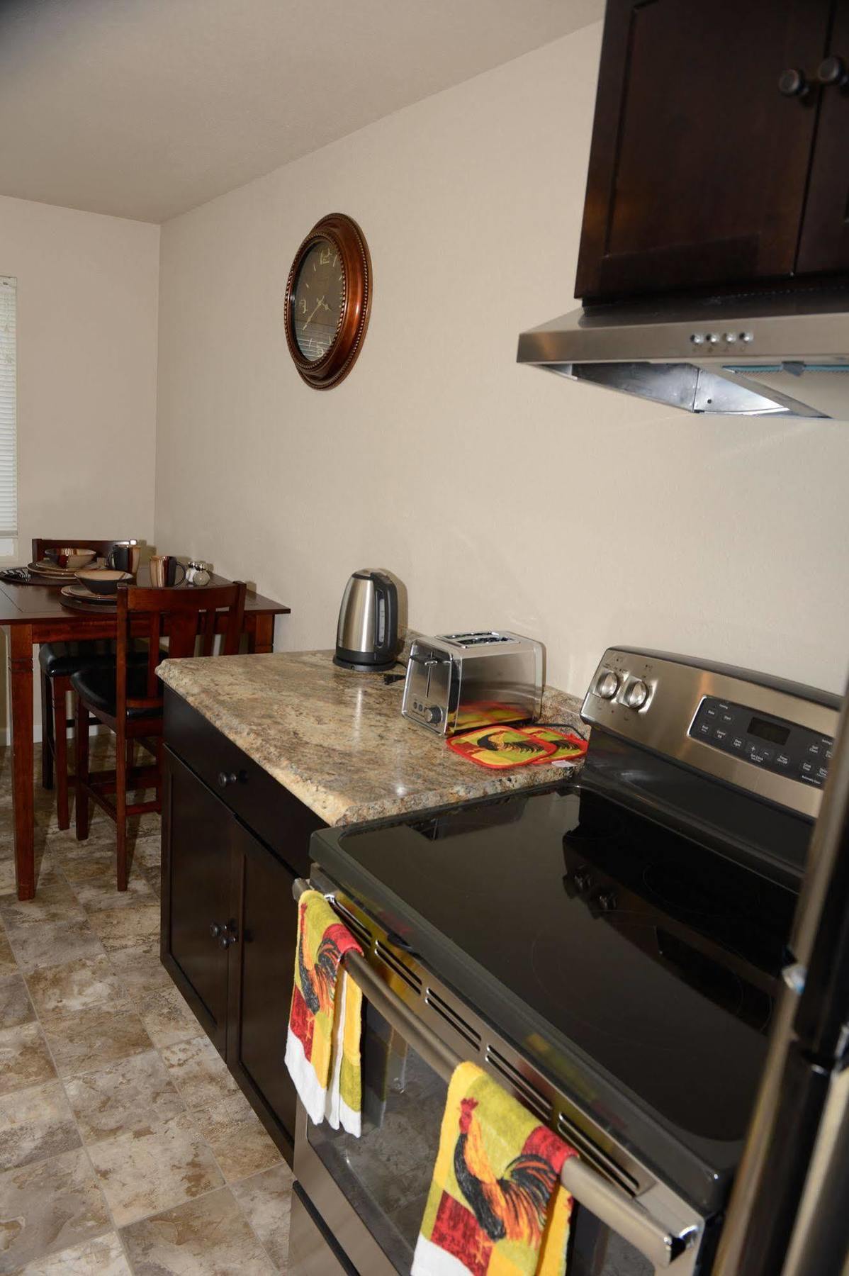 City Center Motel Северен Бенд Екстериор снимка